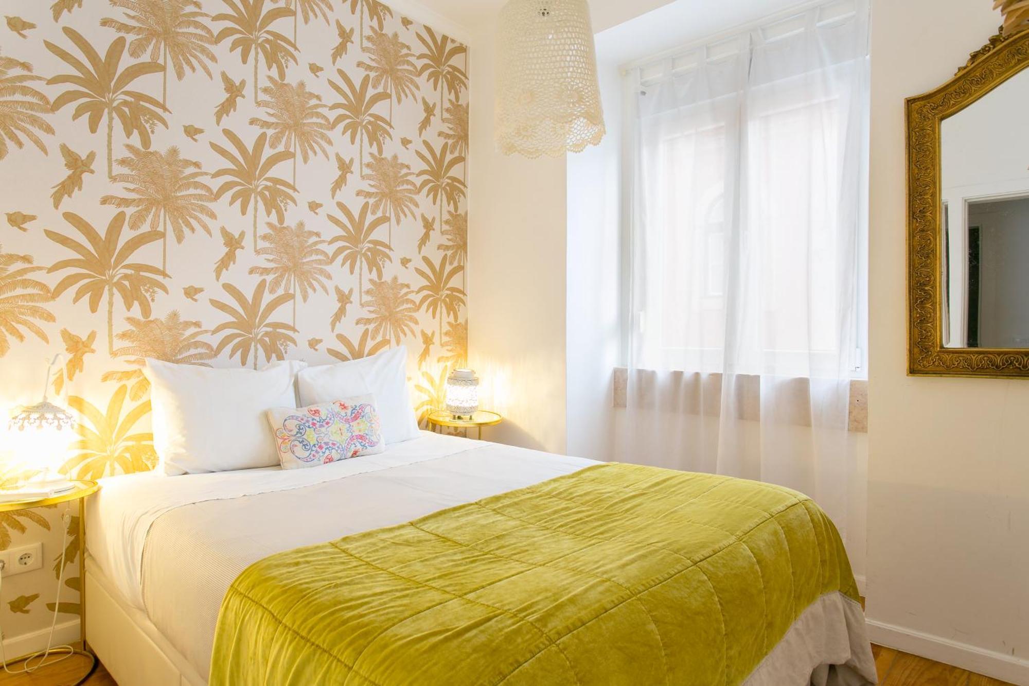 Principe Real Beautiful 3 Bedroom Flat Lisbon Bagian luar foto